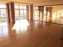 Mango Valley Hotel 3