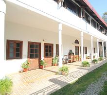 Hotel Himalayan Club