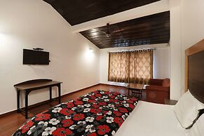 Hotel Himalayan Club