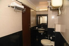 Hotel Rajhans International