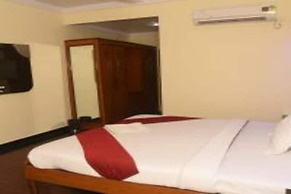 Hotel Rajhans International