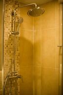 The Near Residence - Sriracha