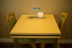 The Near Residence - Sriracha