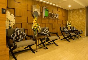 The Near Residence - Sriracha