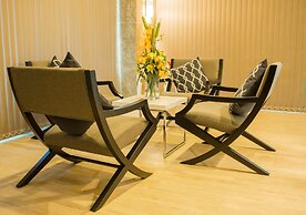 The Near Residence - Sriracha