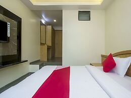 Hotel New Uttam Hira Palace