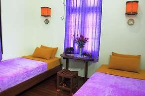 Lady Princess Motel 2