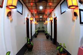 Lady Princess Motel 2