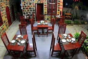 Lady Princess Motel 2