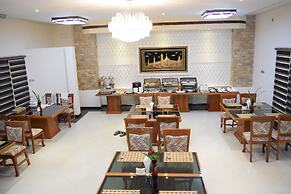 Shwe Taung Tan Hotel Lake View