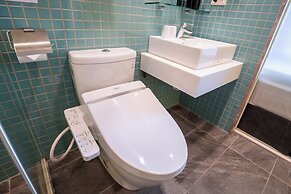 CHECK inn Express Taichung Yizhong