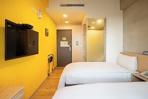 CHECK inn Express Taichung Yizhong