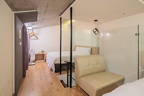 CHECK inn Express Taichung Yizhong
