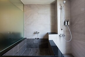 CHECK inn Express Taichung Yizhong