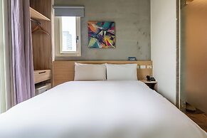 CHECK inn Express Taichung Yizhong