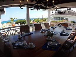 Tumac Villa, 4BR by Jamaican Treasures