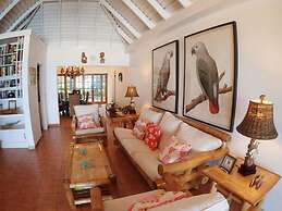 Tumac Villa, 4BR by Jamaican Treasures