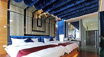 Shuian Lakeside Hotel