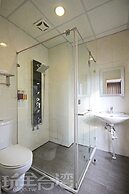 Shuian Lakeside Hotel