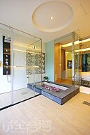 Shuian Lakeside Hotel