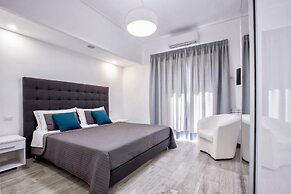 Modern Sorrento two bedroom Apartment with Terrace