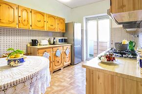 Sorrento 3 bedrooms Sunny Apt with terrace & view