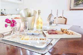 Romantic Rooftop Apartment with Pool&Terrace