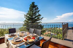 Romantic Rooftop Apartment with Pool&Terrace