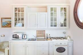 Romantic Rooftop Apartment with Pool&Terrace