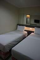 Ethan Hotel Cilincing Plaza