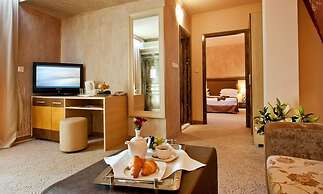 Balneo Complex & Spa Aquatonik