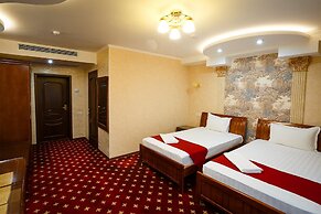 Salut Hotel Almaty