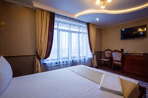 Salut Hotel Almaty