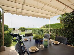 Your Vacation Retreat Right On The Beach