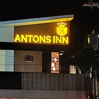 Anton's Inn Hotel