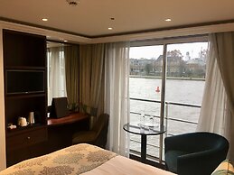 Select MS Charles Dickens - Cologne