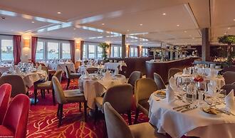 Select MS Charles Dickens - Cologne