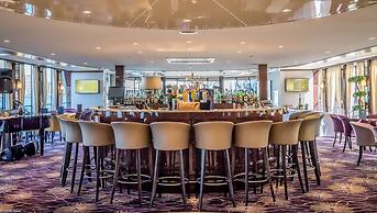 Select MS Charles Dickens - Neuss