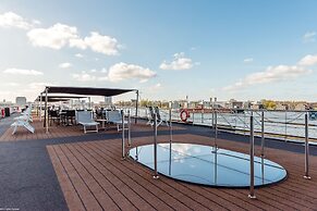 Select MS Charles Dickens - Frankfurt