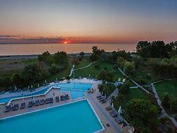 Olympian Bay Grand Resort