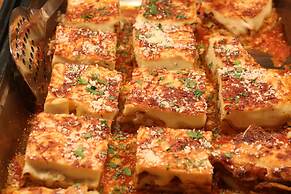 Olympian Bay Grand Resort