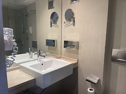 Olympian Bay Grand Resort