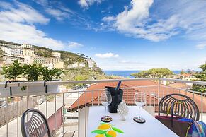 Luxury home with sea-view
