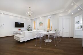 Luxury home with sea-view