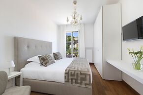 Luxury home with sea-view