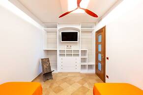 Luxury Villa with breathtaking Seaview, pool, BBQ