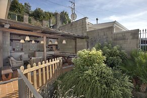 Luxury Villa with breathtaking Seaview, pool, BBQ