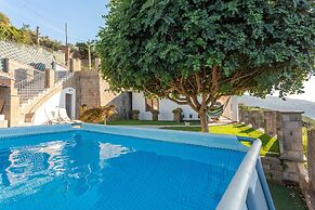 Luxury Villa with breathtaking Seaview, pool, BBQ