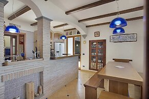 Luxury Villa with breathtaking Seaview, pool, BBQ