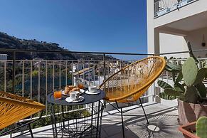 Mediterranean Suites - Old Town